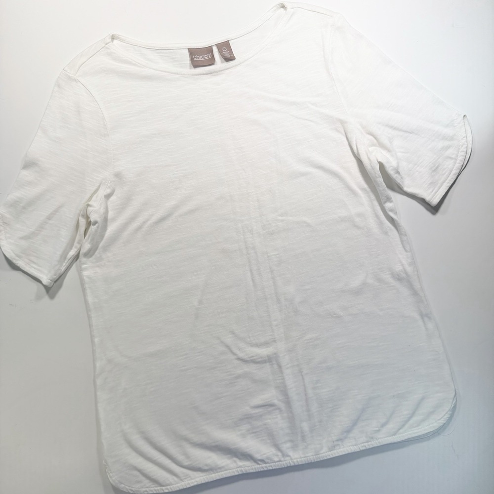 Chico's Classic White Fitted Tee 0 (small)‎ Staple Closet Piece
